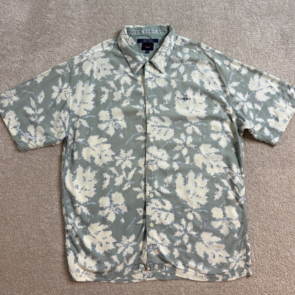 Vintage Tommy Jeans Hawaiian Floral Button Up Shirt Short Sleeve Vacation Top XL